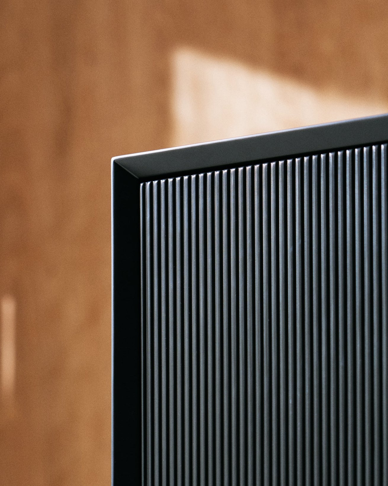 Graye Charcoal Grey Lacquer all-groups