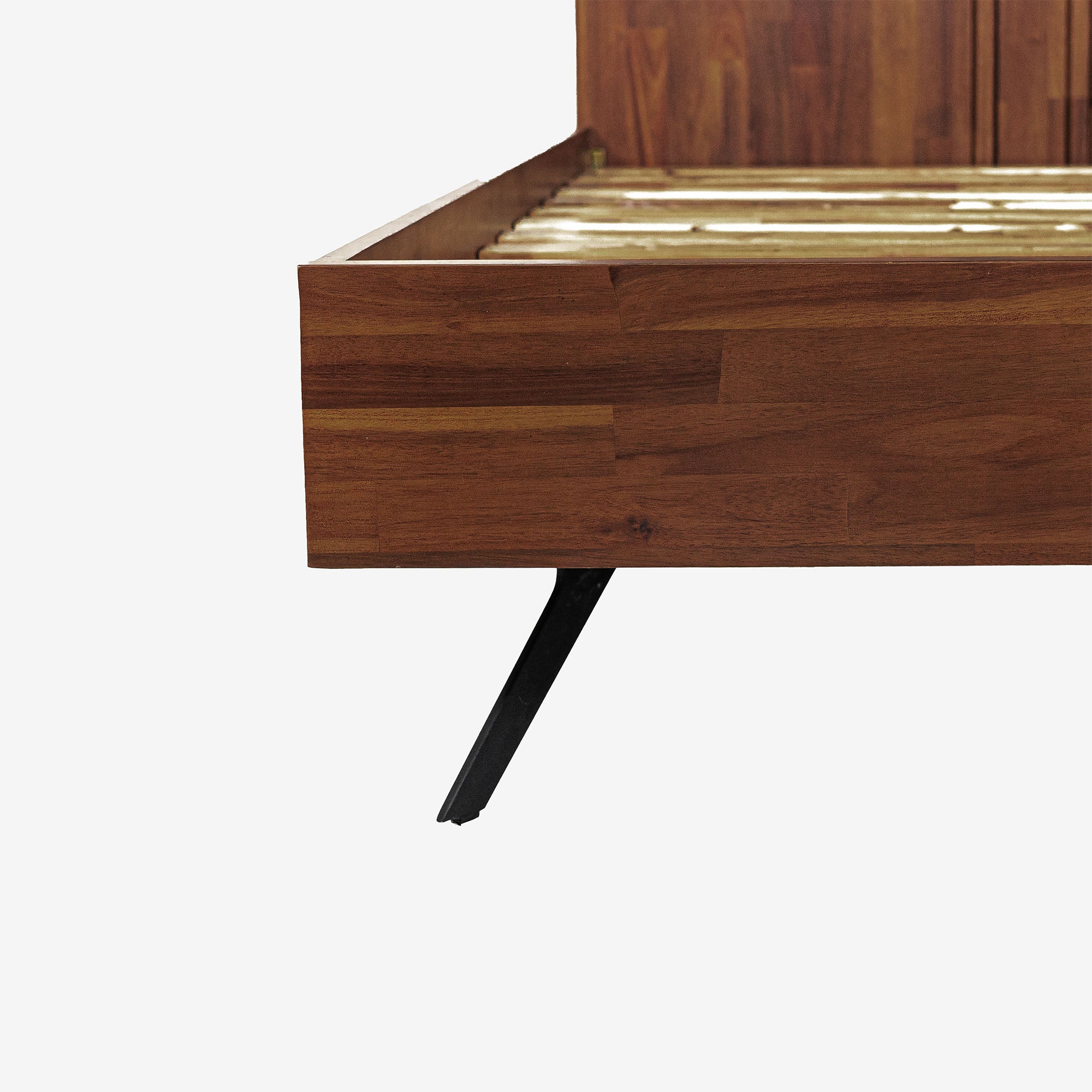 Hudson Bed Queen Detail Photo