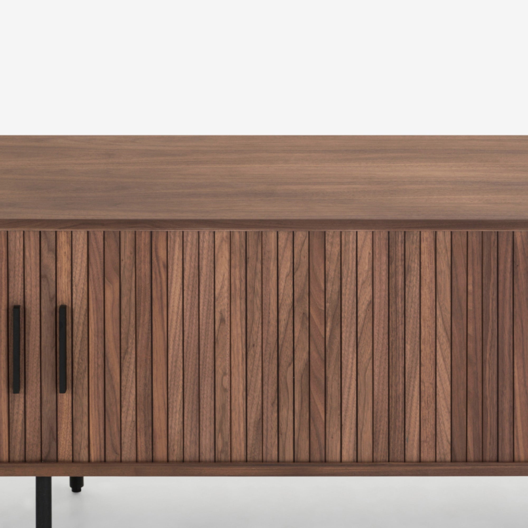 Ipanema TV Console - Walnut Detail Photo