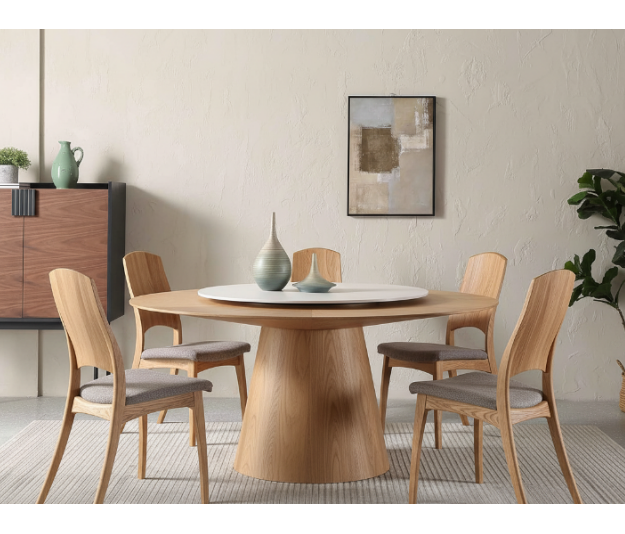 Claire Dining Chair - oak Lifestyle Photo