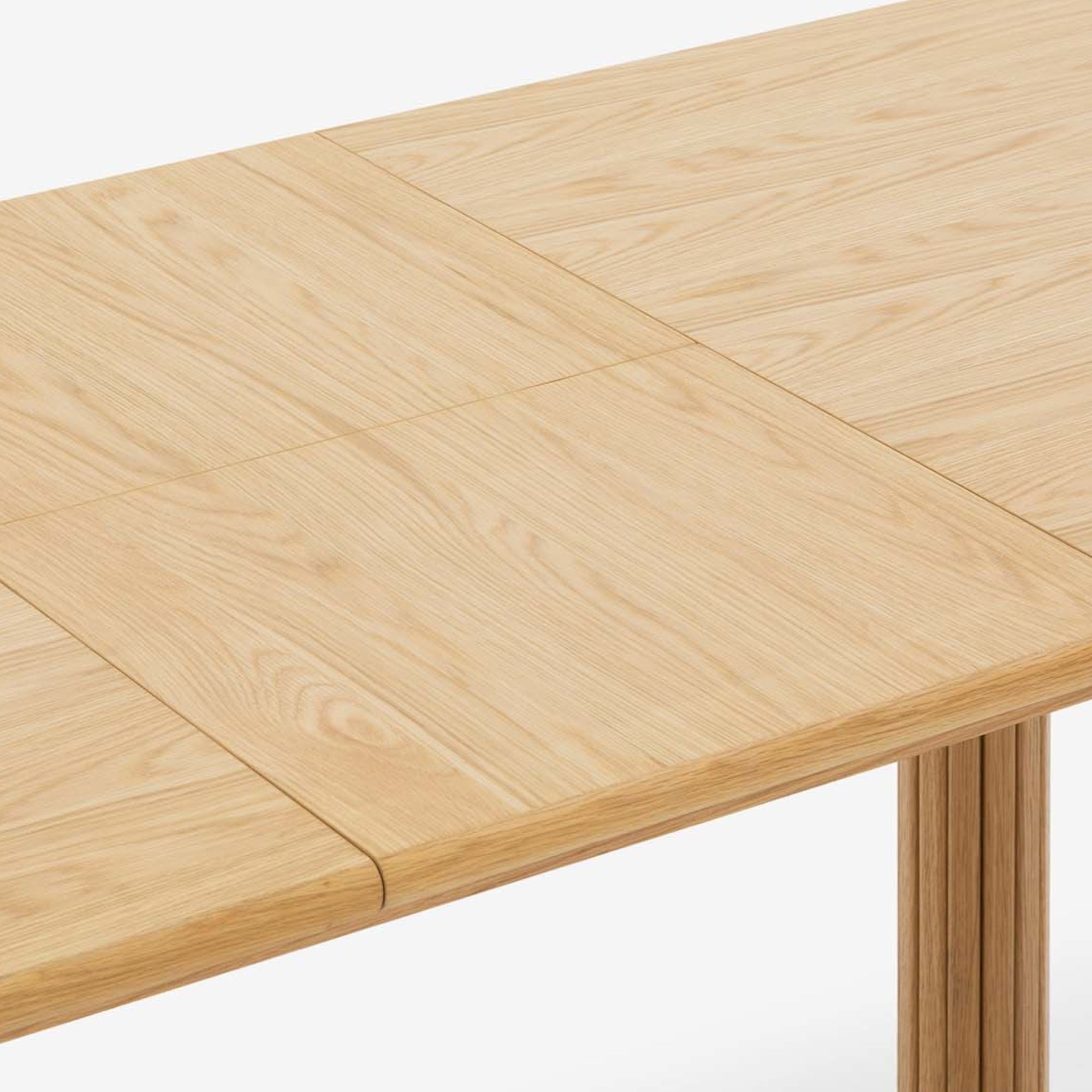 Havana Extendable Dining Table - Oak Detail Photo