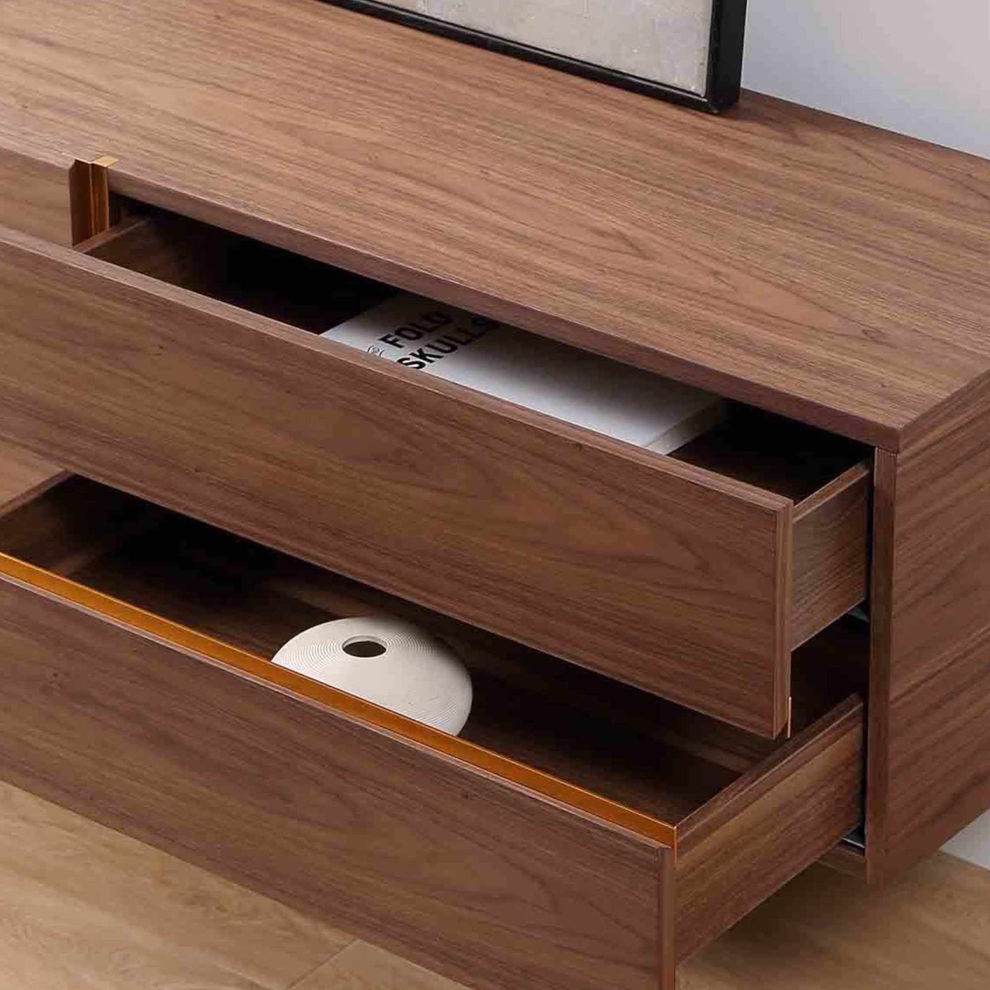 Logan TV Console 1.6m Detail Photo