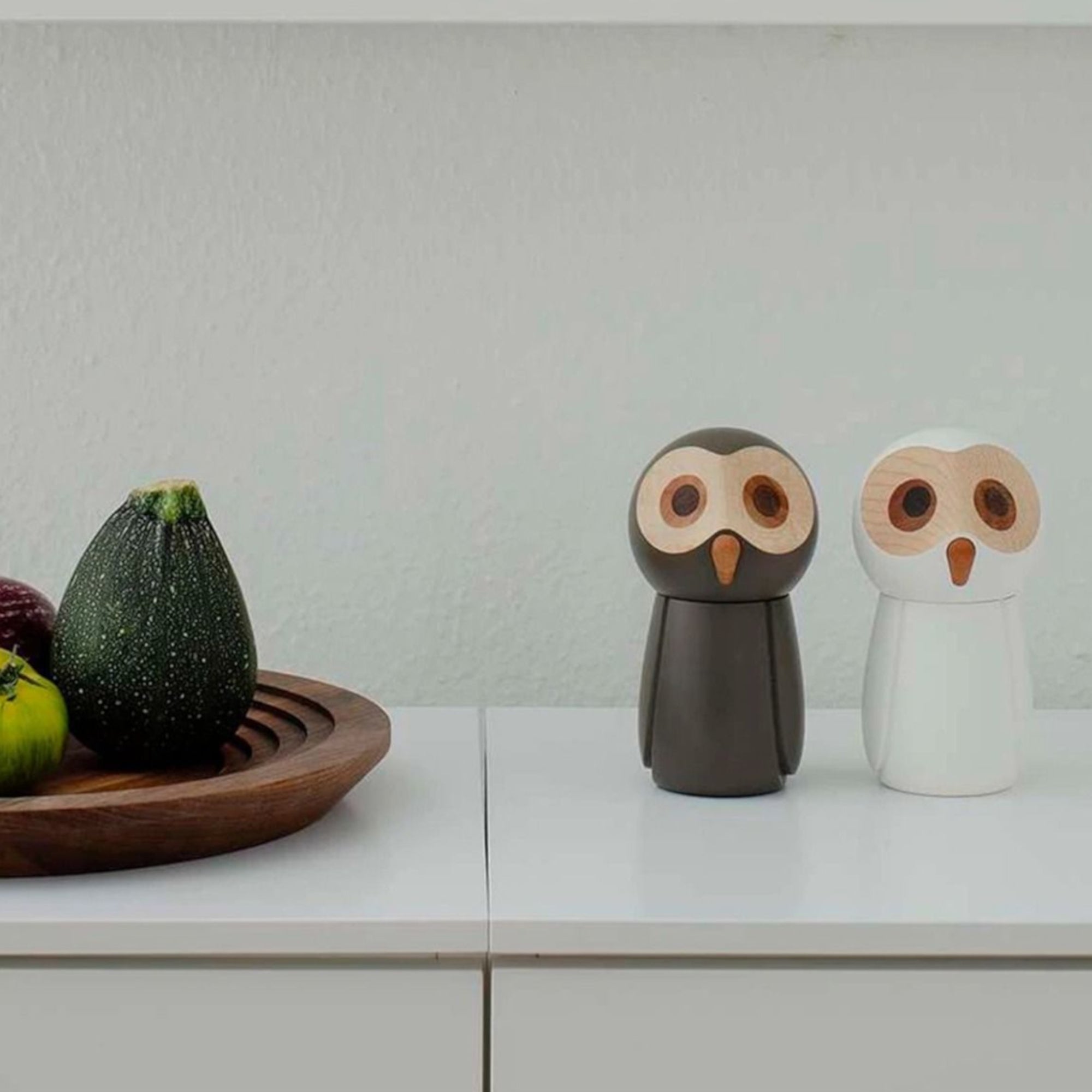 The Pepper Owl - Pepper Grinder Lifestyle Photo