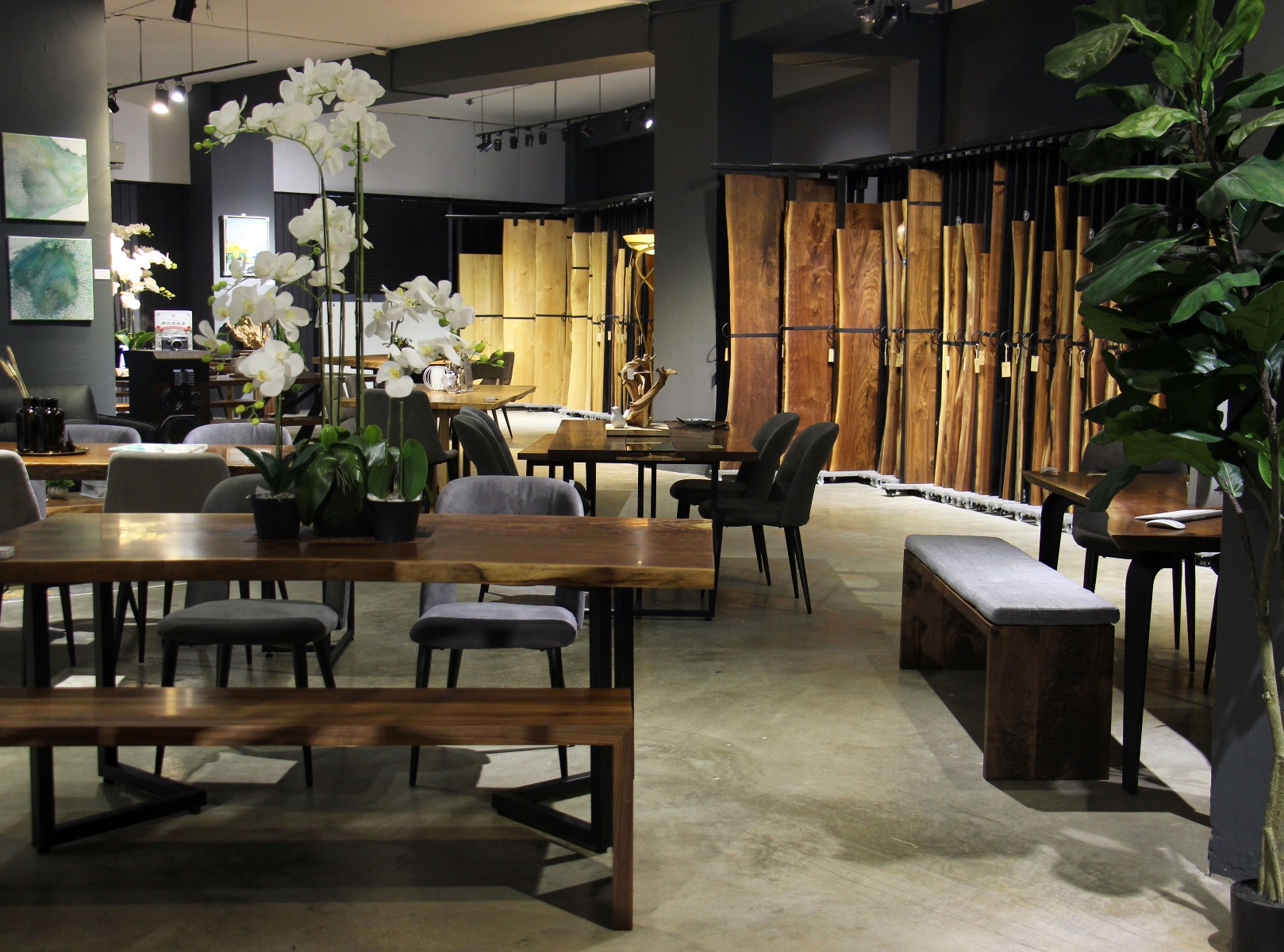 Grey and Sanders Sales gallery in Singapore